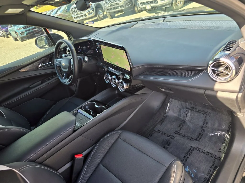 Used 2024 Black Chevrolet LT image 34