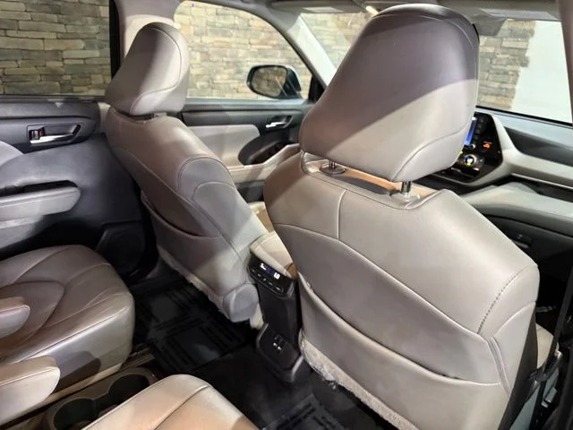 Used 2021 Celestial Silver Metallic Toyota XLE image 33