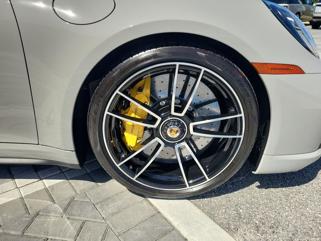 Used 2024  Porsche Turbo S image 13