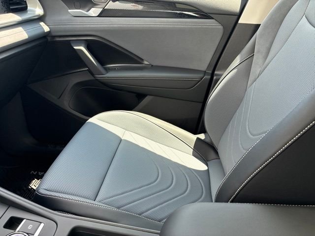 New 2026 Monterey Blue Pearl Volkswagen 2.0T SE image 23