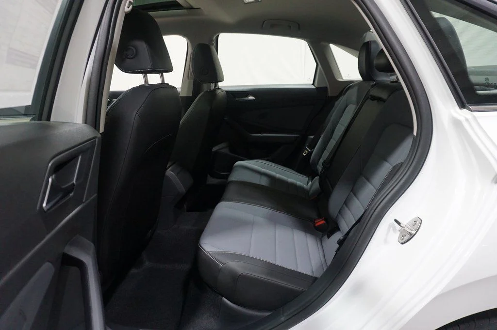Certified Used 2026 White Volkswagen 1.5T SE image 11