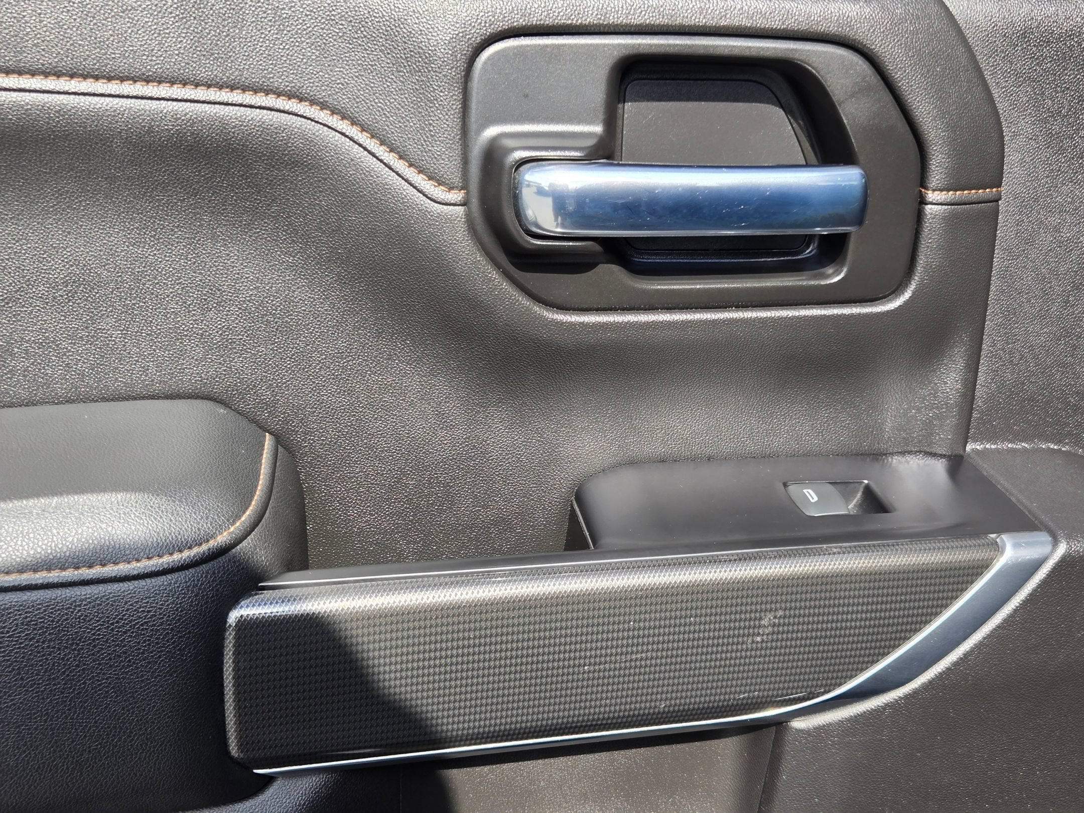 Used 2020 Onyx Black GMC AT4 image 35