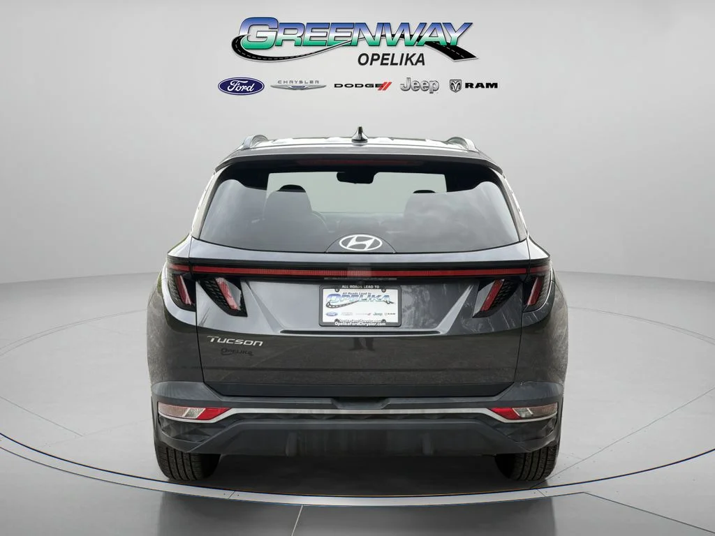 Used 2022 Gray Hyundai SEL image 6