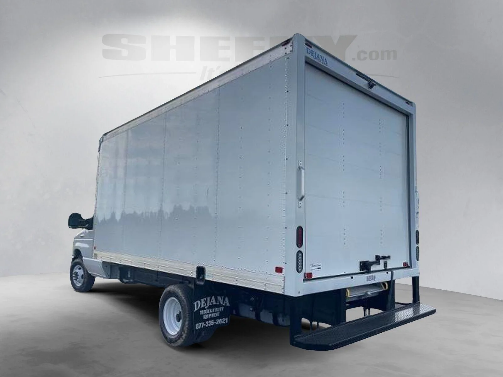 New 2027 Oxford White Ford XL image 4