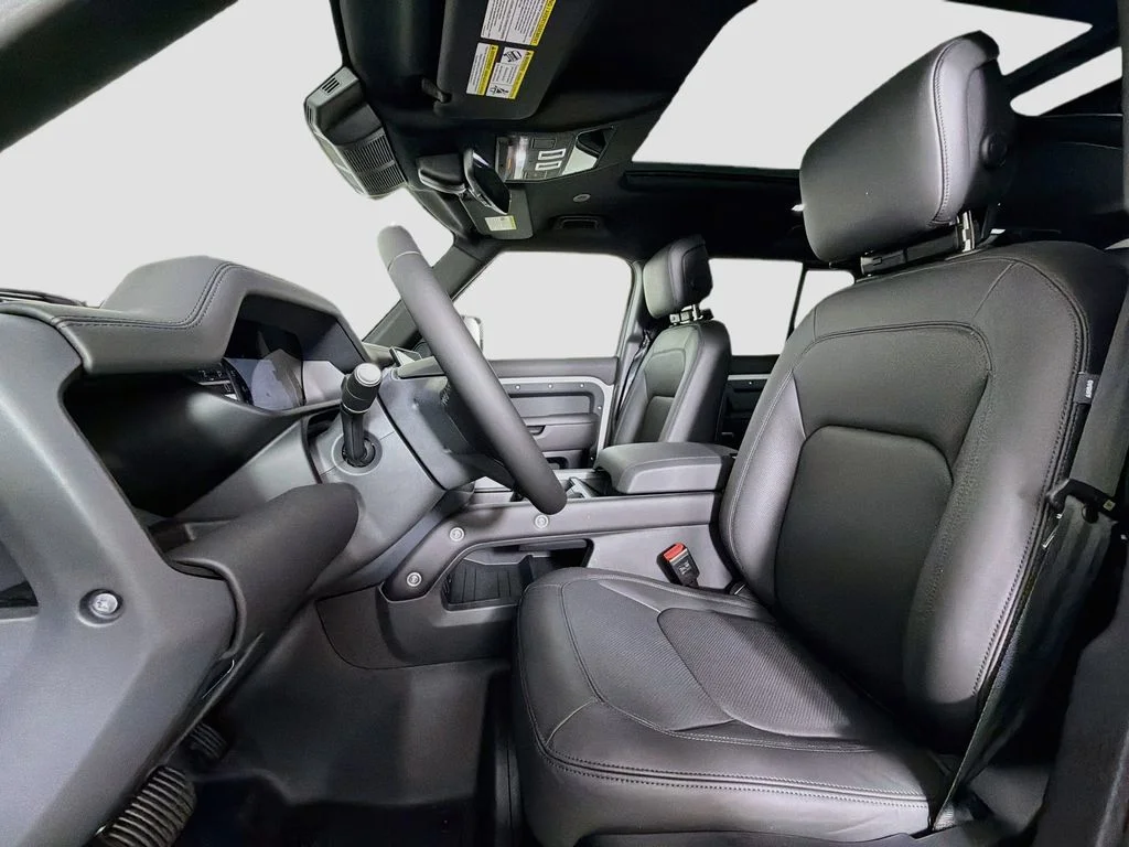 New 2026 Borasco Grey Land Rover X-Dynamic SE image 22