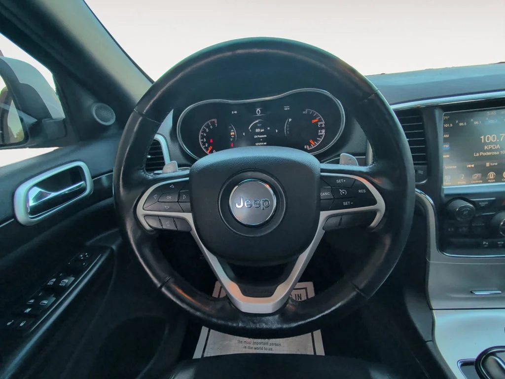 Used 2015 White Jeep Altitude image 12