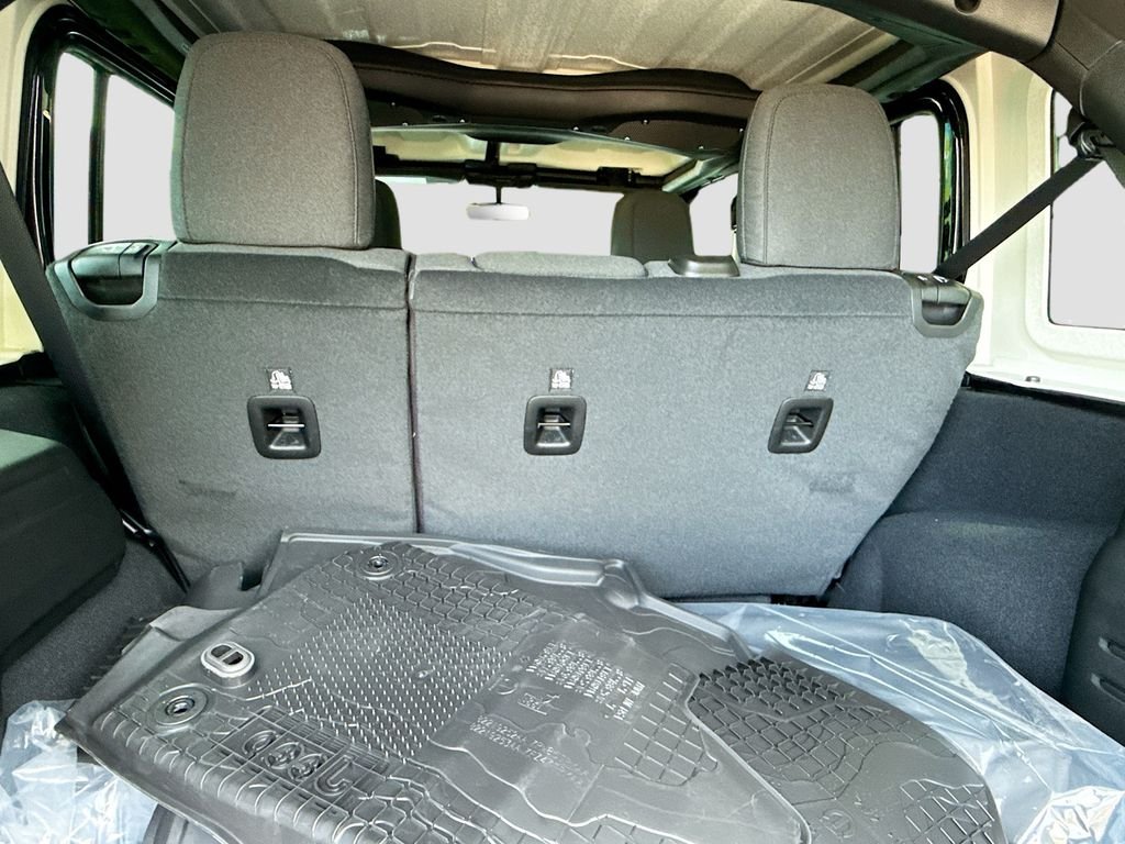 Used 2026 Black Clearcoat Jeep Sport image 25