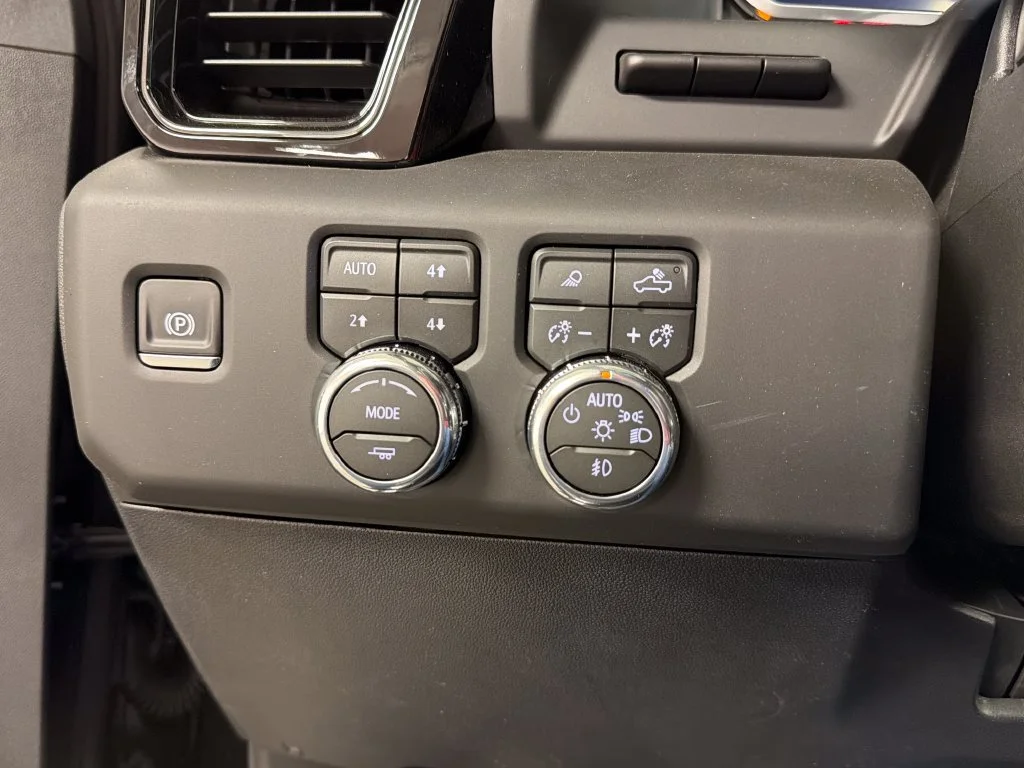 2026 GMC Sierra 2500HD AT4 - Photo 30