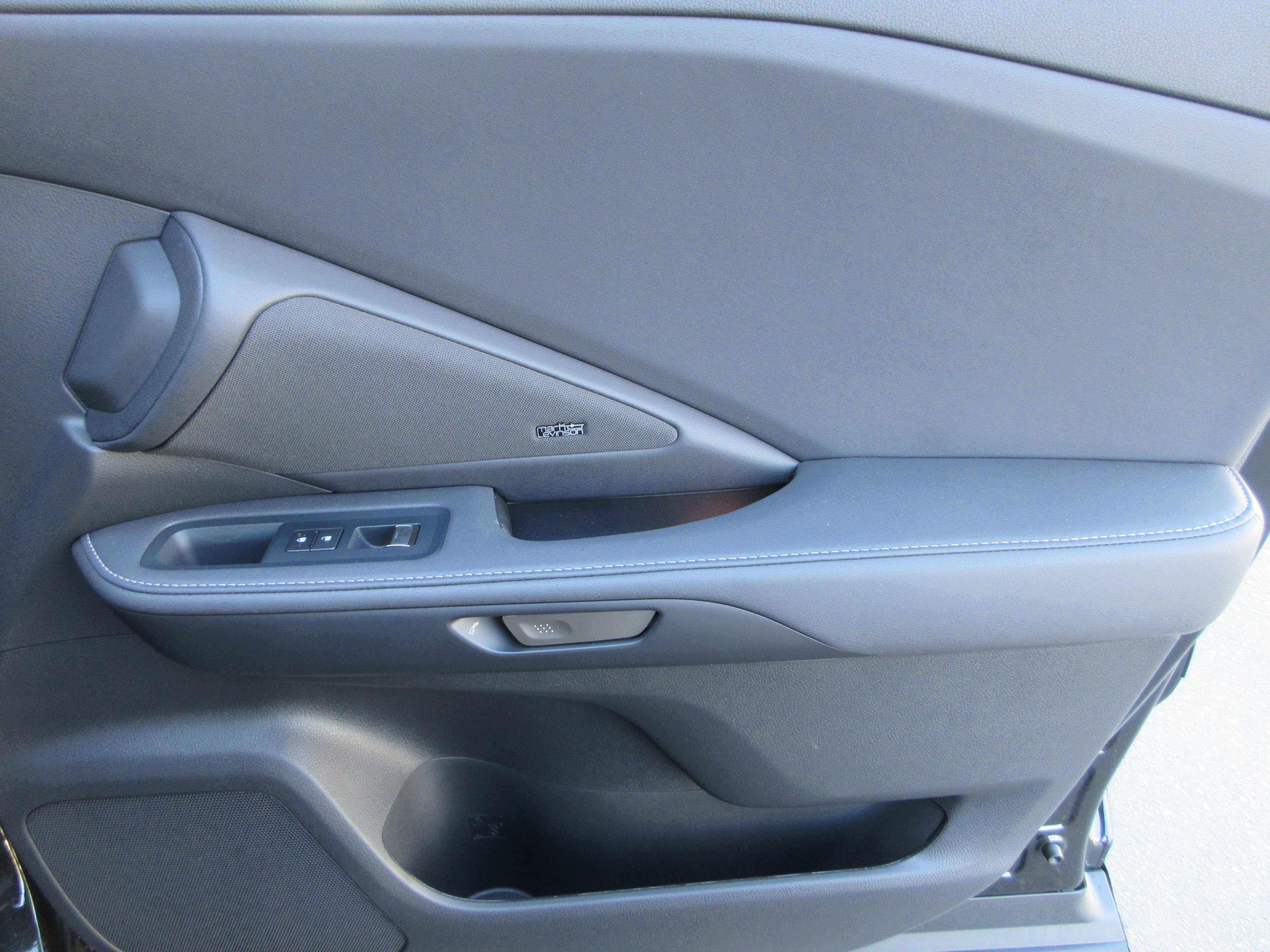 2026 Lexus TX 500h F-Sport Premium - Photo 27