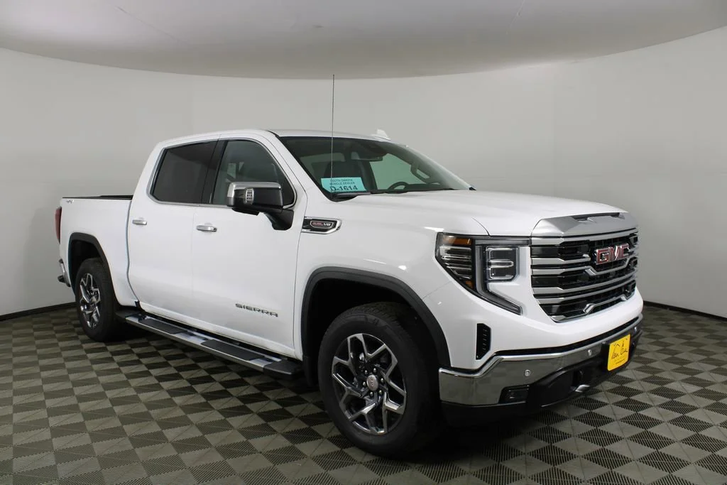 2026 GMC Sierra 4WD Crew Cab Short Box SLT's photo