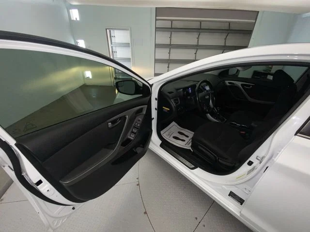 Used 2016 White Hyundai Value Edition image 11