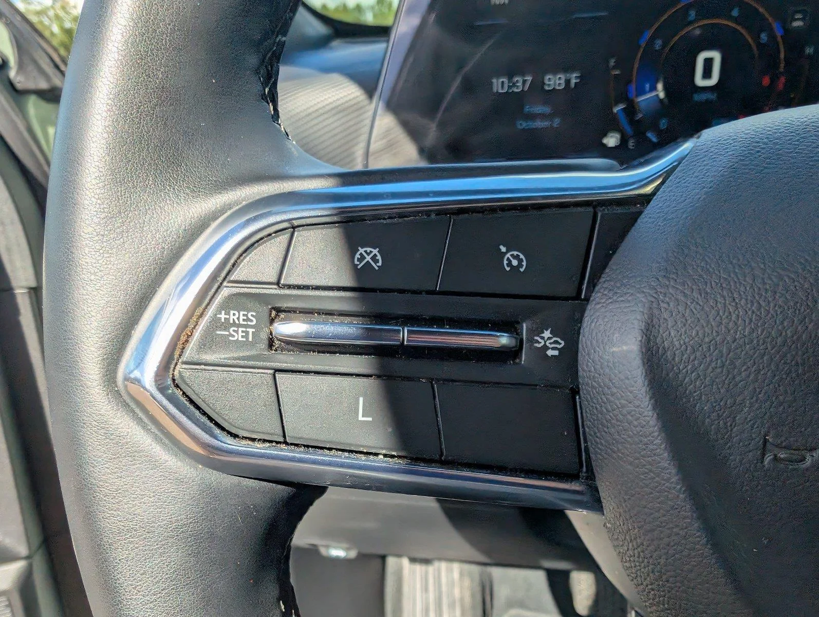 Used 2025 Cacti Green Chevrolet LT image 24