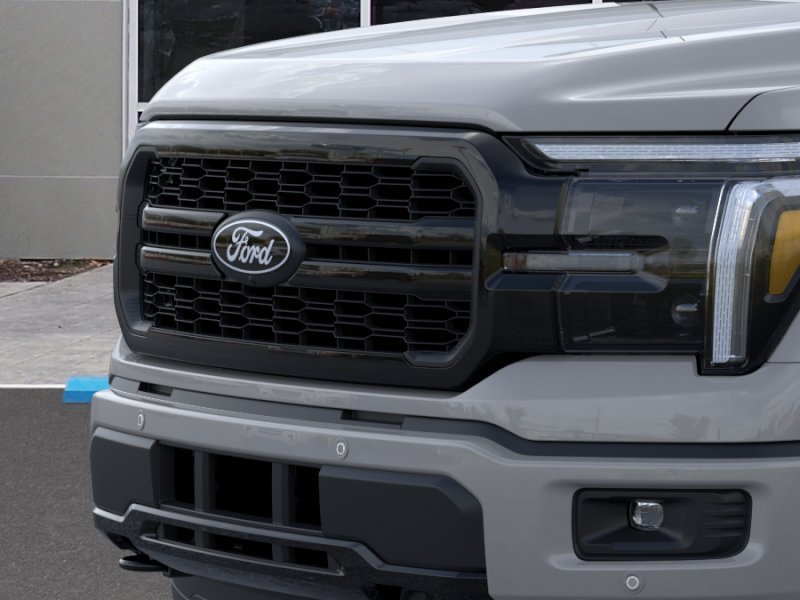 New 2026 Avalanche Ford Lariat® image 17
