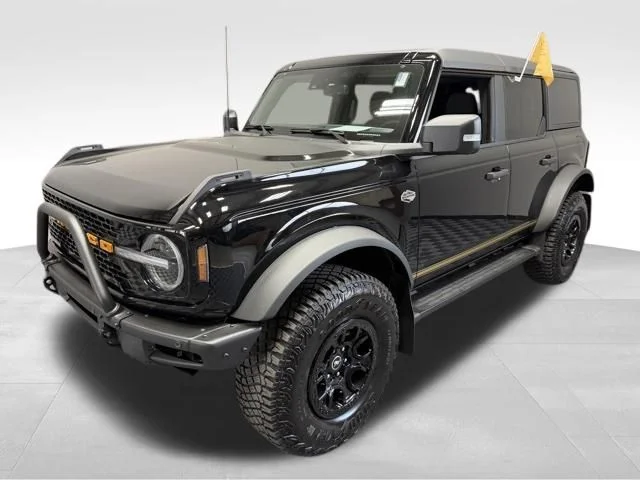 2022 Ford Bronco Wildtrak 4x4's photo