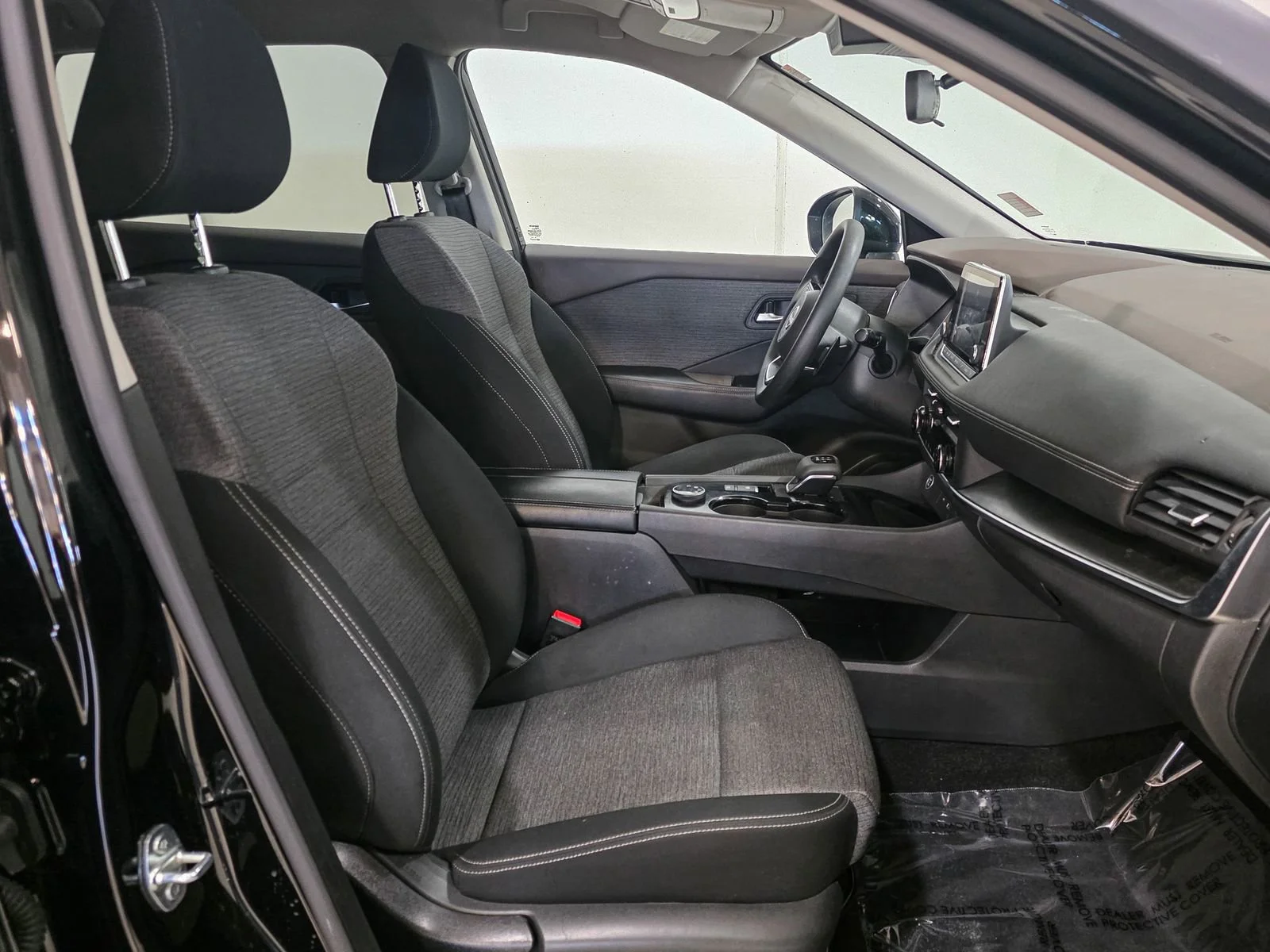 2023 Nissan Rogue SV - Photo 21