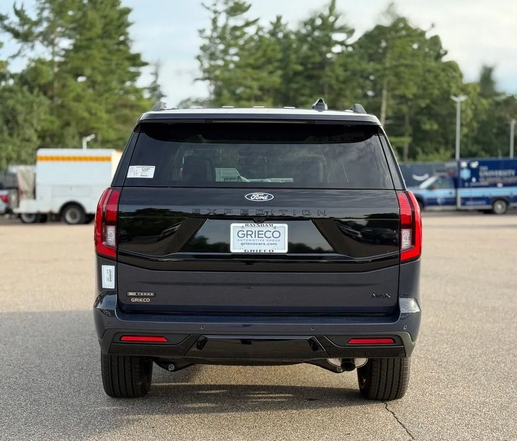 New 2027 Blue Ford Platinum image 5