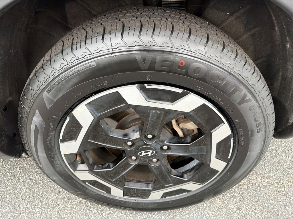 2025 Hyundai Santa Fe SE - Photo 20