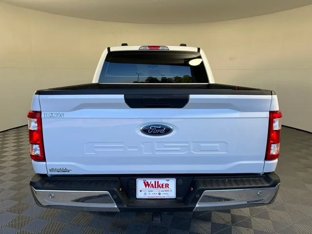 Used 2022 White Ford XL image 6