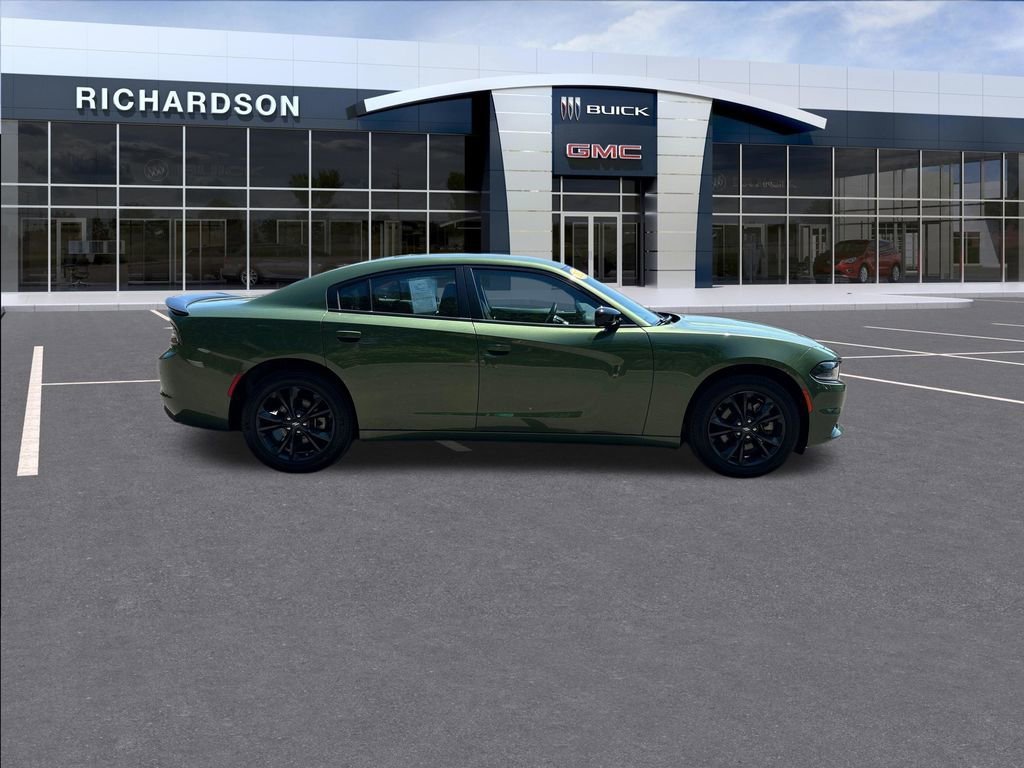 Used 2023 Green Dodge SXT AWD image 9