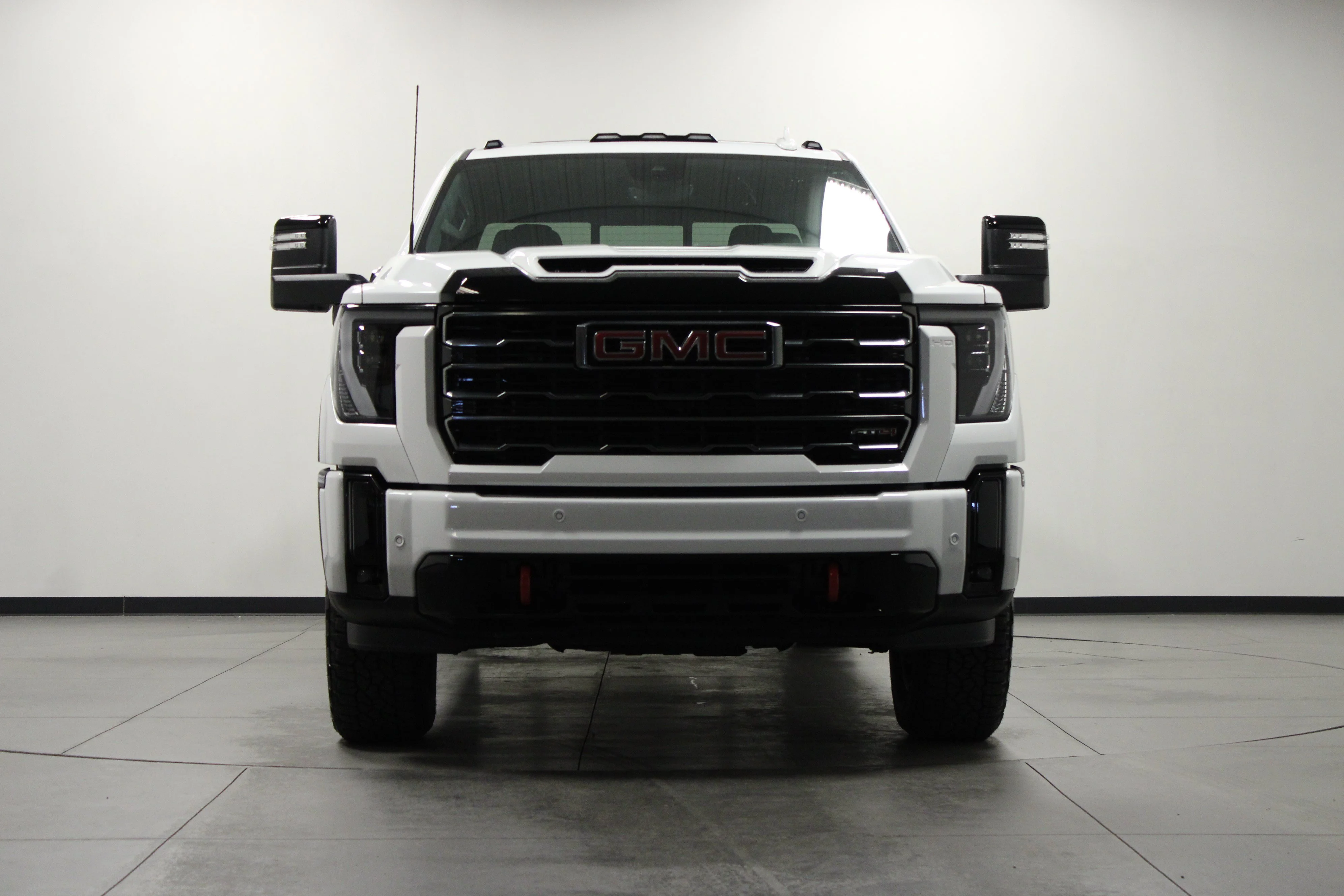 2026 GMC Sierra 2500HD AT4 - Photo 9