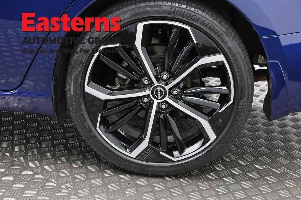Used 2024 Blue Nissan 2.5 SR image 33