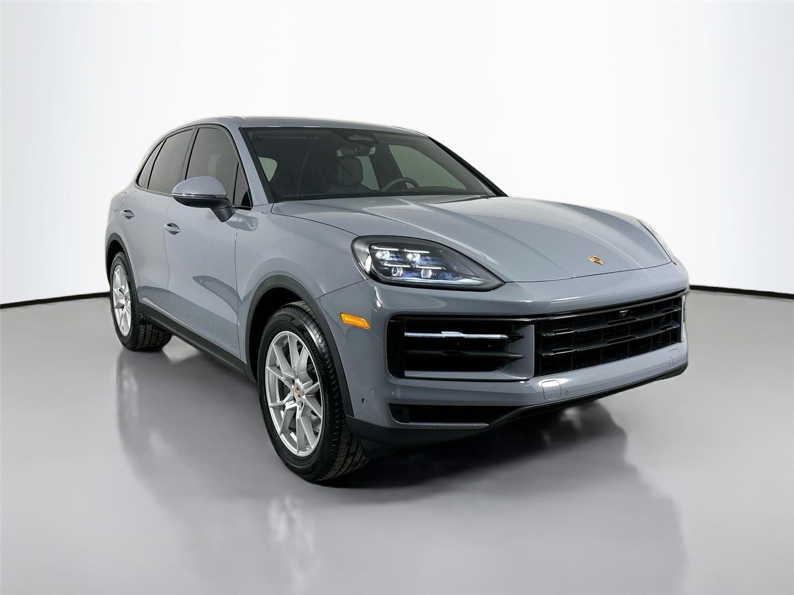 Certified Used 2026 Arctic Grey Porsche  image 9