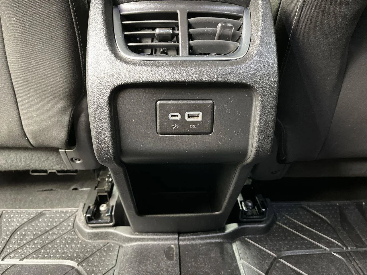 Used 2023 Summit White Chevrolet 2LT image 11