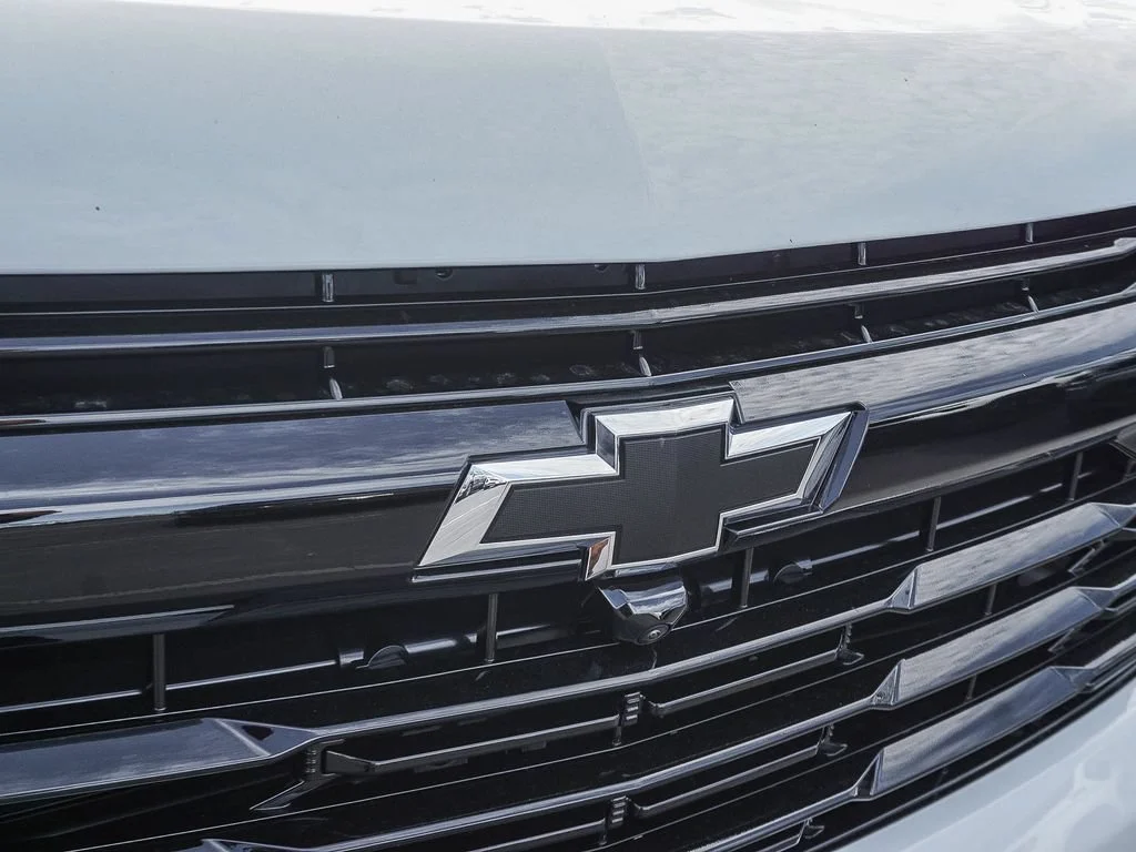 2026 Chevrolet Suburban RST - Photo 11