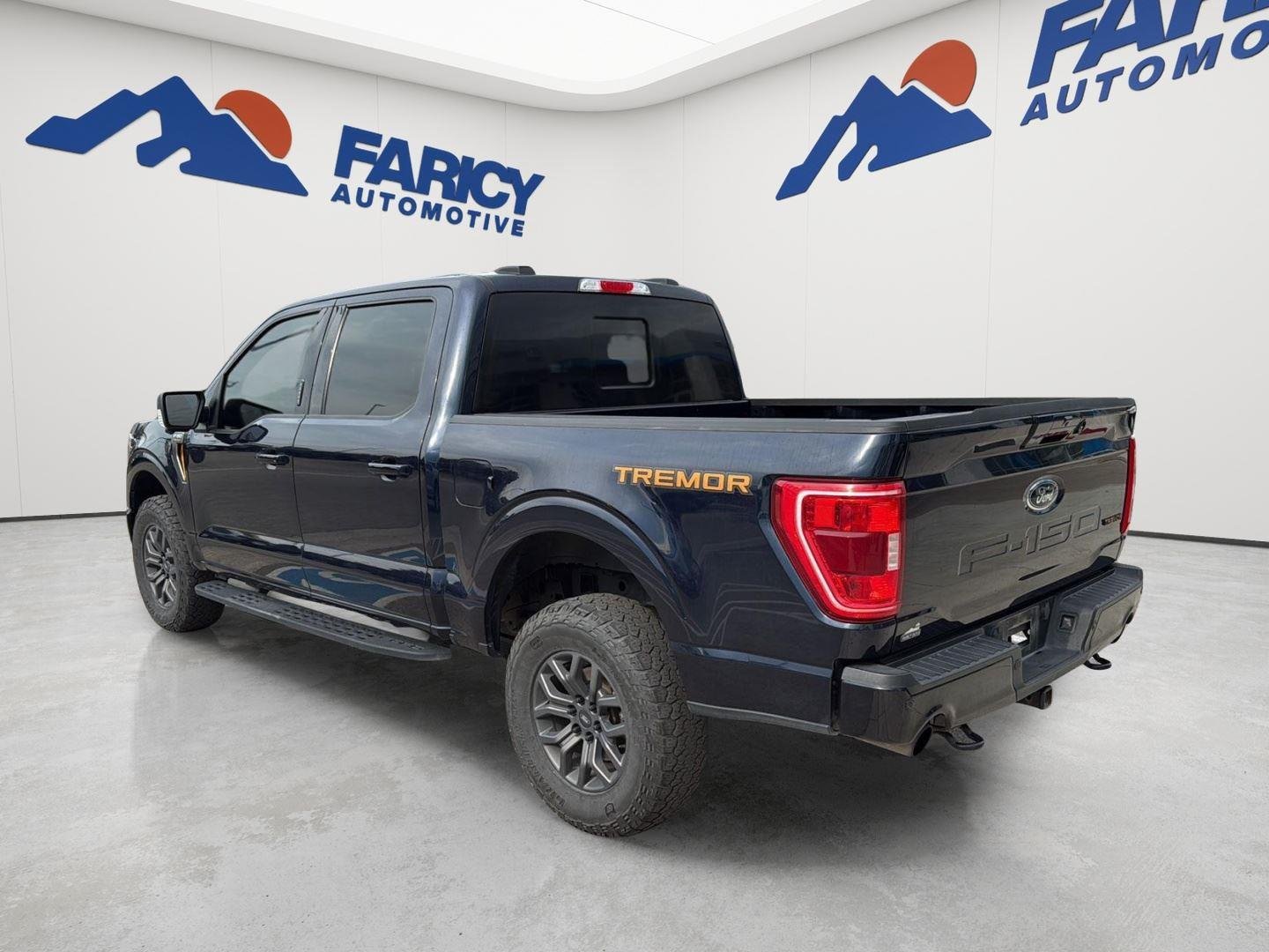 Used 2023 Blue Ford Tremor image 4