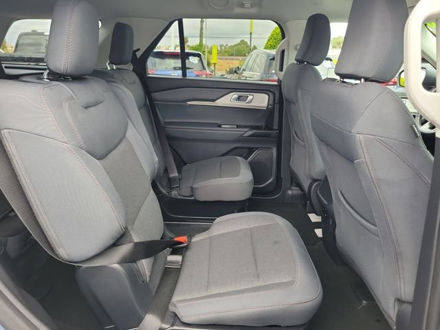 Used 2026 Vapor Blue Metallic Ford Active image 19