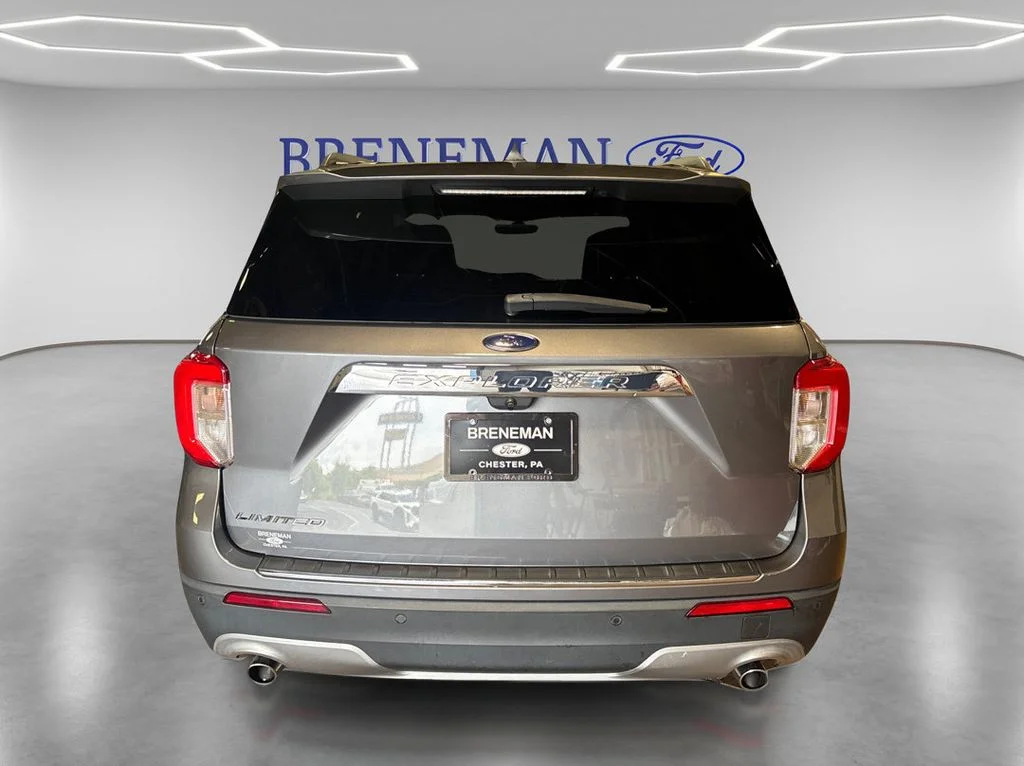 Certified Used 2022 Gray Metallic Ford Limited image 7