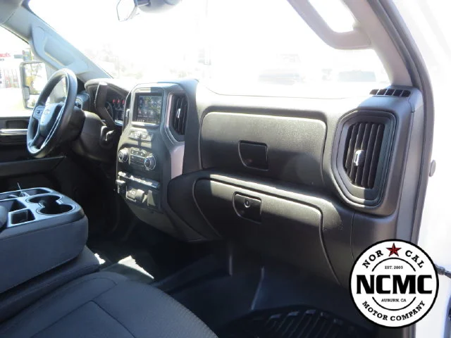 Used 2025 White Chevrolet Work Truck image 45