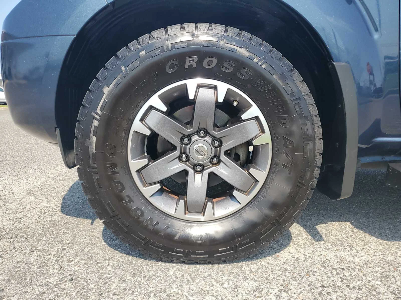 Used 2019  Nissan Desert Runner image 10