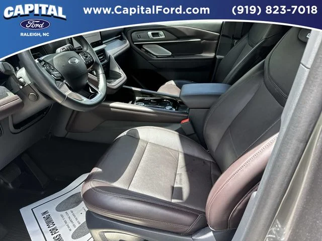 Used 2025 Gray Ford Platinum image 19