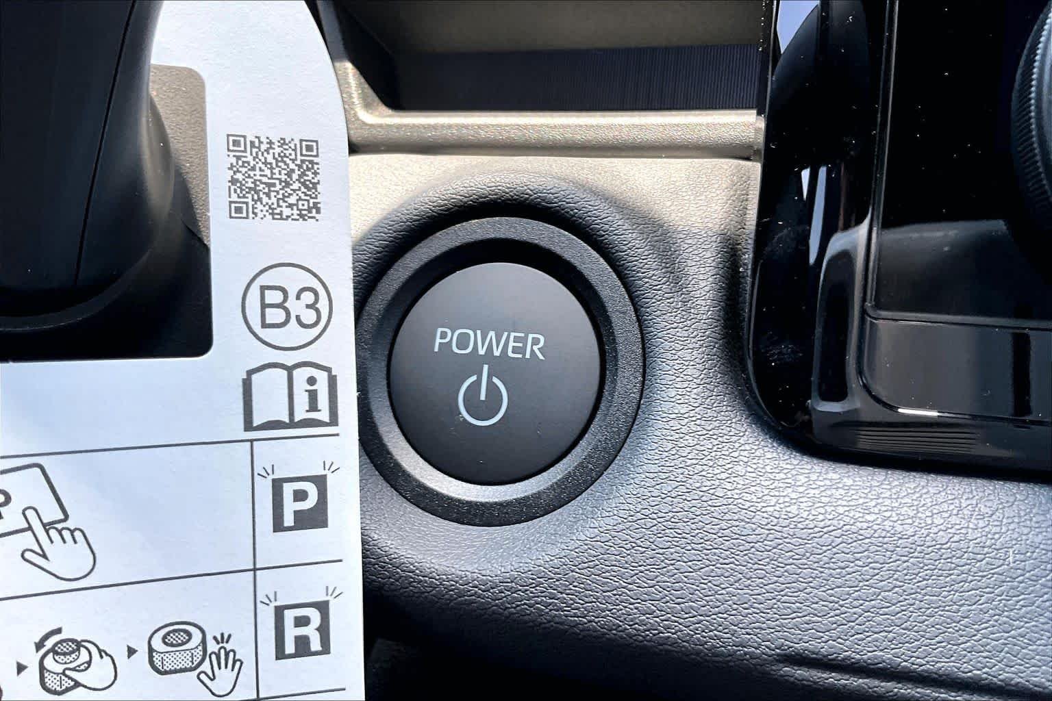 New 2026 Wind Chill Pearl Toyota XLE image 15