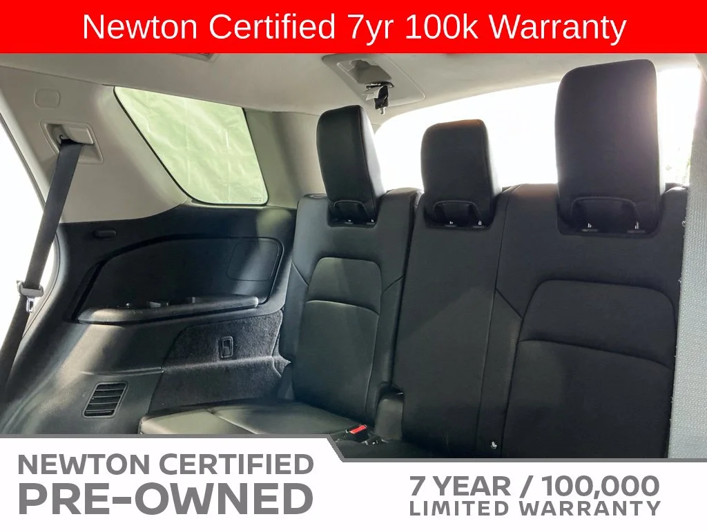 Certified Used 2024 Pearl White Nissan SL image 25