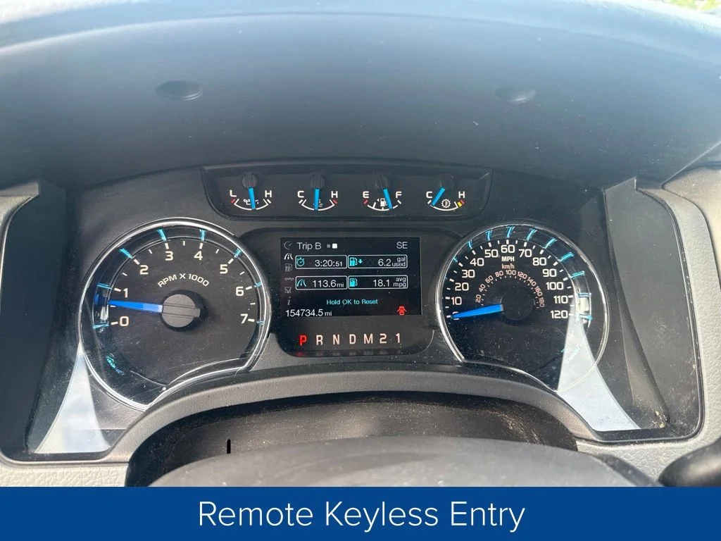 Used 2014 Blue Jeans Metallic Ford XLT image 17