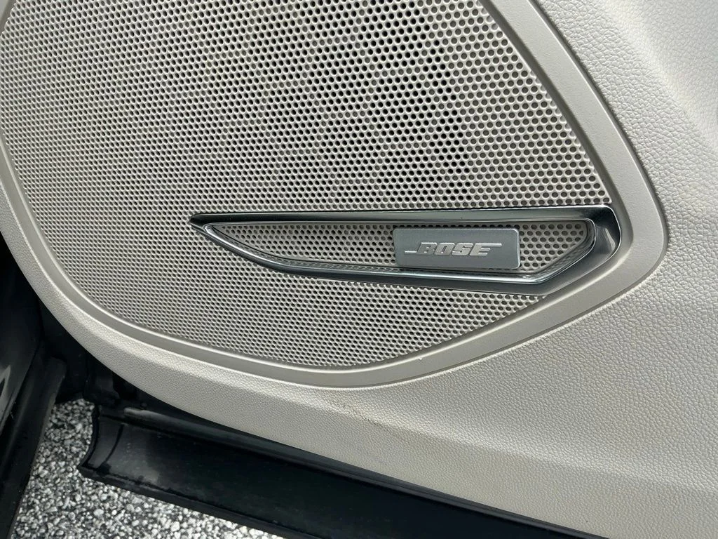 Used 2022 Gray Buick Essence image 27