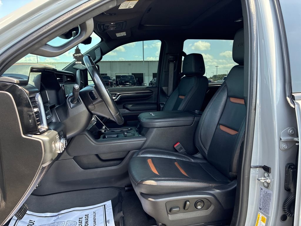 Used 2024 Gray GMC AT4 image 9
