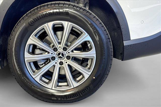 New 2026 Polar White Mercedes-Benz GLC 300 image 59