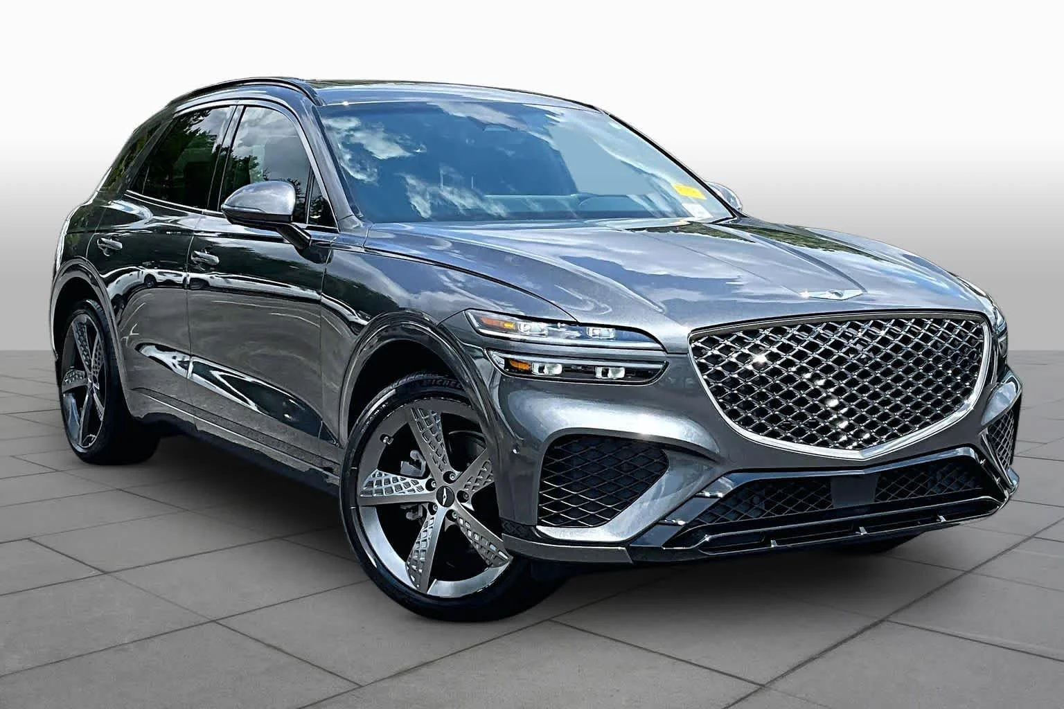 Used 2022 Himalayan Gray Genesis 2.5T image 3