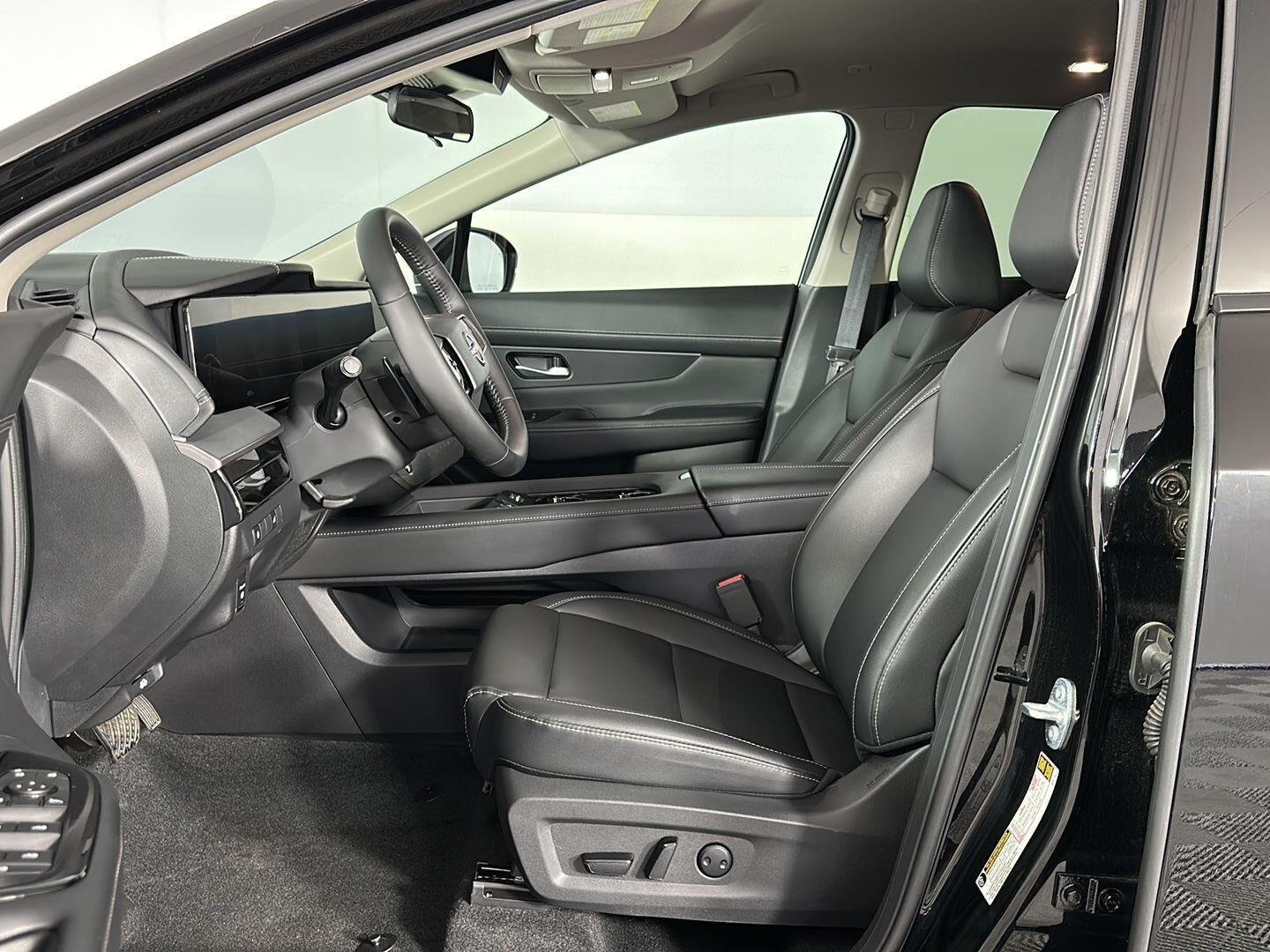 Used 2026 Super Black Nissan SV image 6