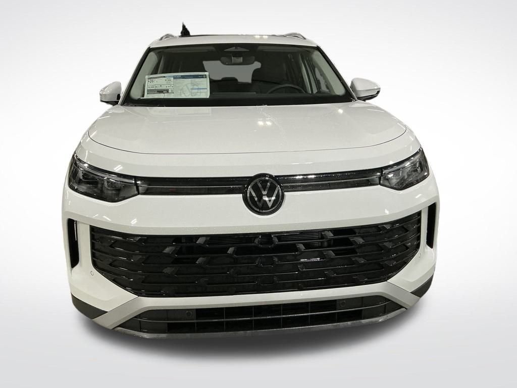 New 2026 White/off-white Volkswagen 2.0T SE image 8