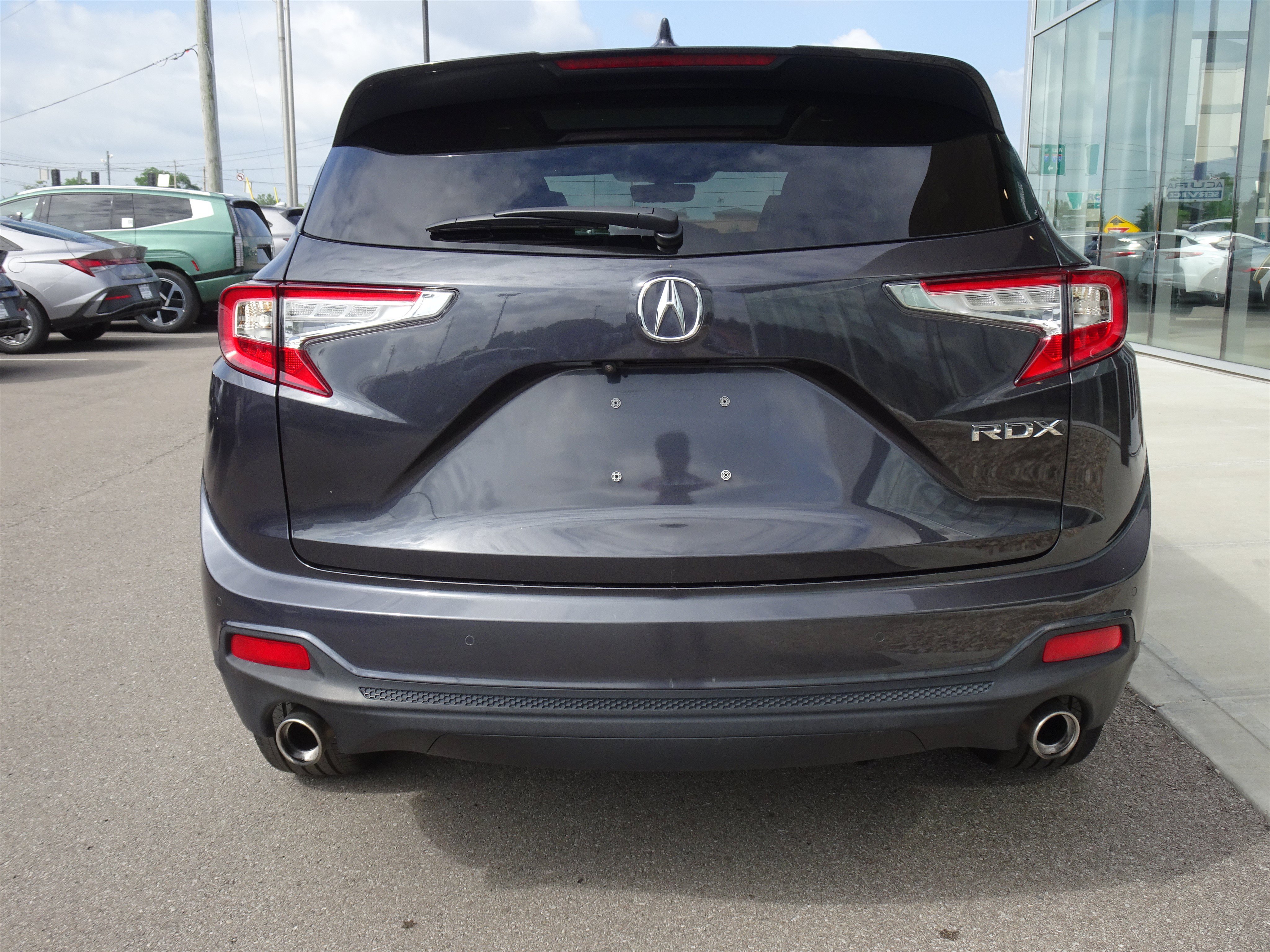 Used 2019 Gunmetal Metallic Acura w/Advance Pkg image 4