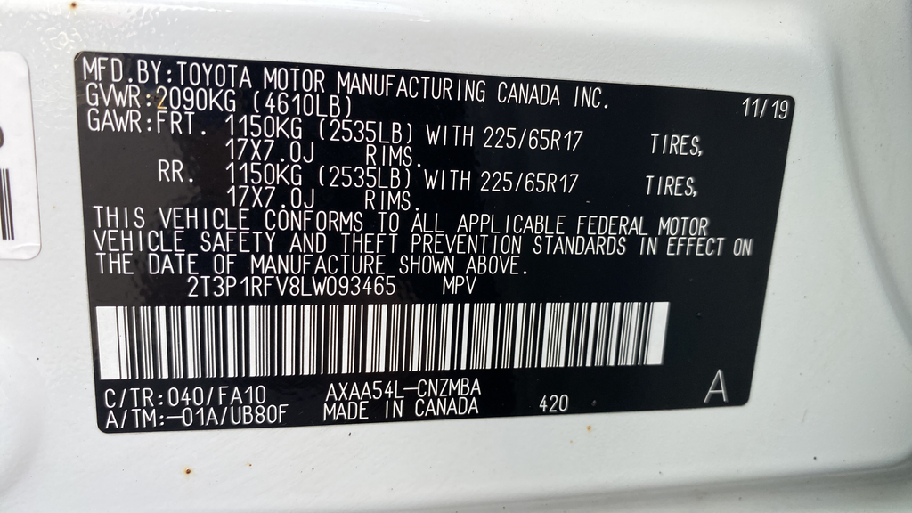 Used 2020 Super White Toyota XLE image 27