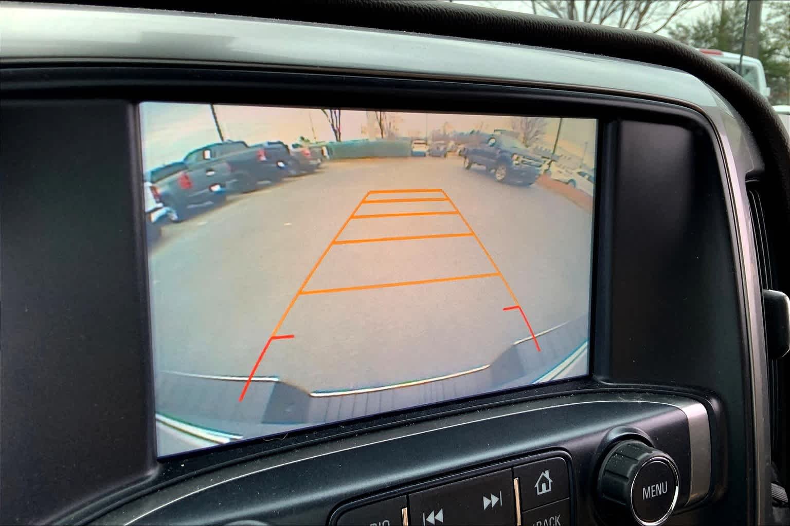 Used 2016 Iridescent Pearl Tricoat Chevrolet LT image 29