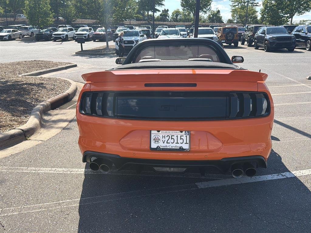 Used 2021 Twister Orange Tri-Coat FORD GT image 9