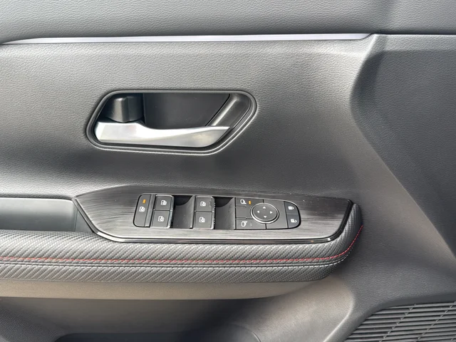 2026 Nissan KICKS SR AWD - Photo 26