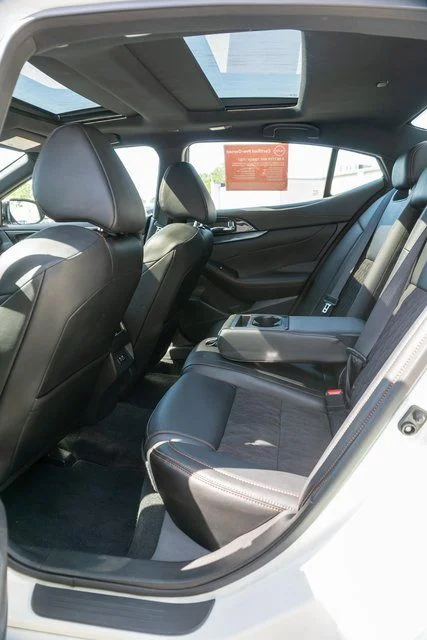 Certified Used 2023 White Nissan SR image 18
