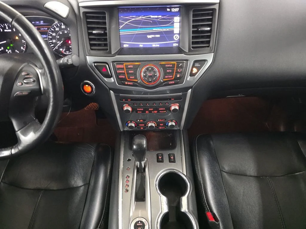 Certified Used 2020 Gray Nissan SL image 11